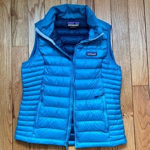 EUC patagonia down sweater vest - turquoise M